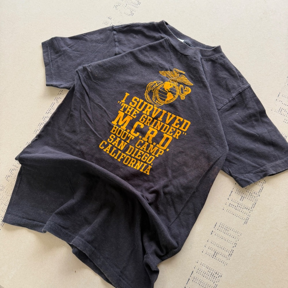 Vintage 80s USMC MCRD San Diego T-shirt